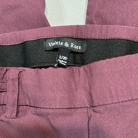 Violet & Roses Pants - Picture 3 of 4